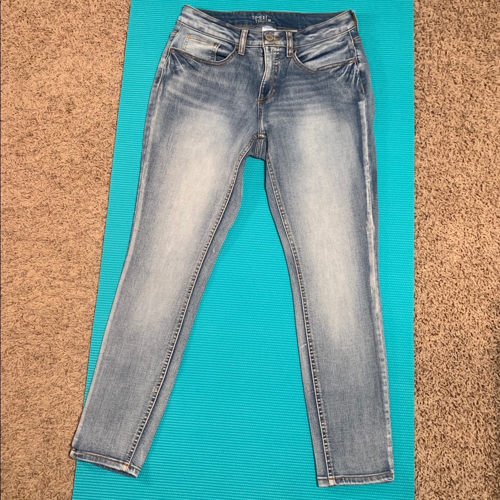 Time and Tru Jeggings